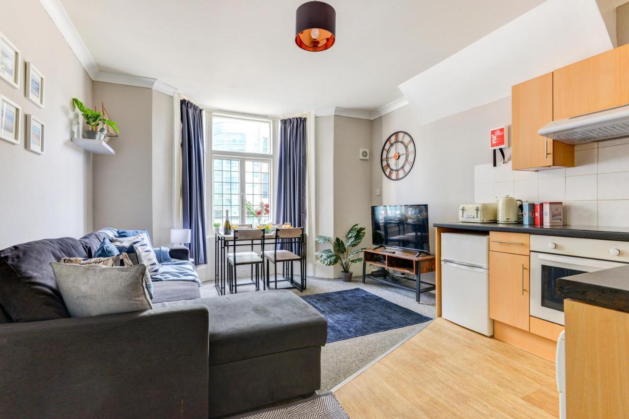 2 Bedroom Apartment - Queens Square Flat 1 Brighton Exterior photo